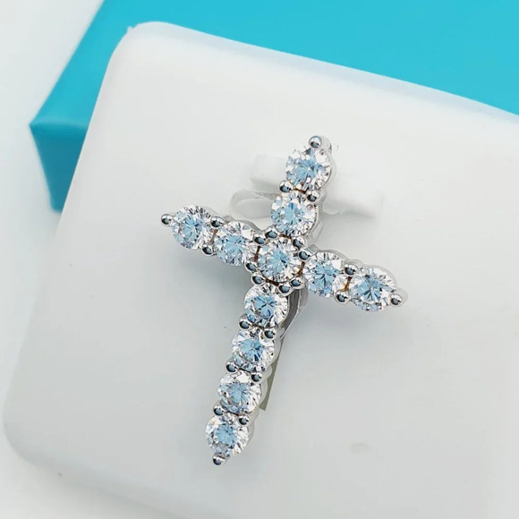 925 Sterling Silver CZ Beautiful Pendant for Women, 1USPAR4050 - Picture 2 of 10